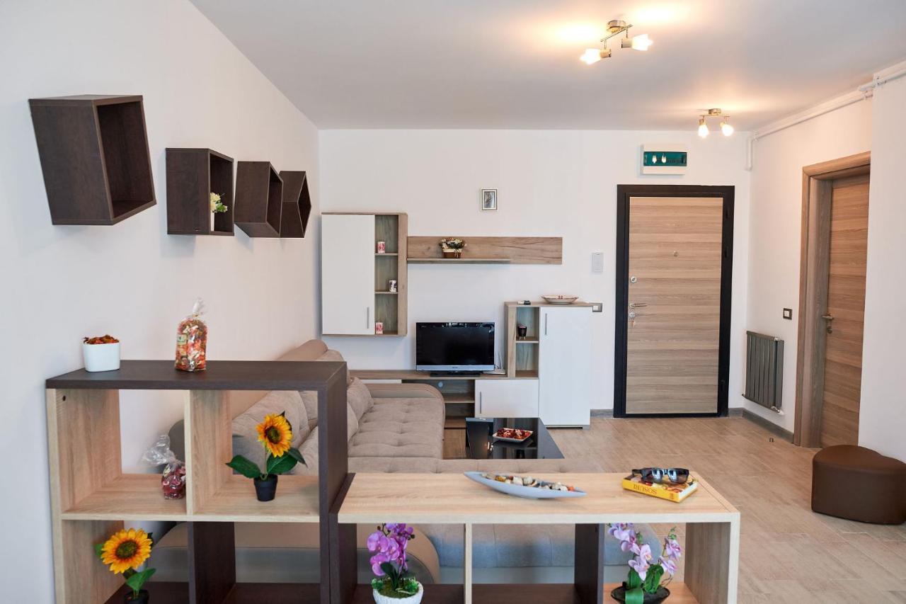 Rubic Apartment Spa N Pool Beach Resort Năvodari Εξωτερικό φωτογραφία